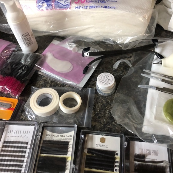 Eyelash Extension Supply Lot - Picture 6 of 13